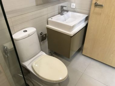 For rant at Siri at Sukhumvit 3 Bedroom 3 Bathroom 75,000THB/month Fully furnished PROP000348