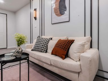 #โซนเทพารักษ์ ติดโลตัสศรีนครินทร์ 🤩 ห้องใหญ่ 53 ตรม.  ผ่อน 7,xxx  เท่านั้น. 5 นาทีถึง MRT ศรีเทพา 🚝 รหัส 3491