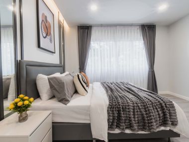 #โซนเทพารักษ์ ติดโลตัสศรีนครินทร์ 🤩 ห้องใหญ่ 53 ตรม.  ผ่อน 7,xxx  เท่านั้น. 5 นาทีถึง MRT ศรีเทพา 🚝 รหัส 3491