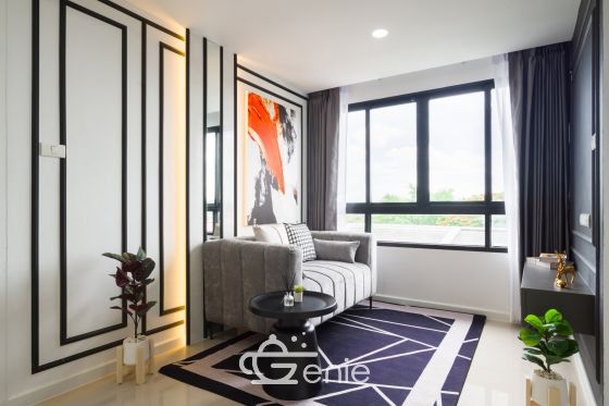 #Ratchada || Large condo! 77 sq.m. || 🛍 10 mins Central Ladprao || 🚝 5 mins MRT Ladprao || Installment only 9,xxx baht || 😋Abundant with shops and restaurants Code 3512