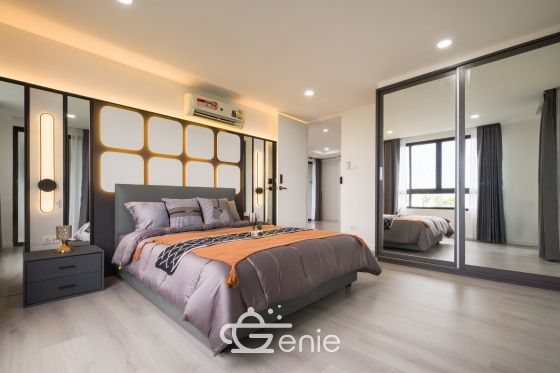 #Ratchada || Large condo! 77 sq.m. || 🛍 10 mins Central Ladprao || 🚝 5 mins MRT Ladprao || Installment only 9,xxx baht || 😋Abundant with shops and restaurants Code 3512