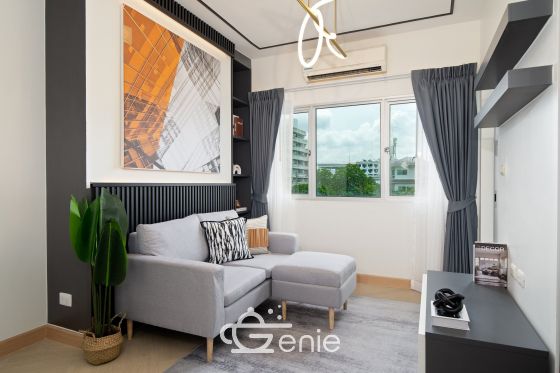 #Ladprao Large room 32 sq m. || Installment only 5,xxx baht || π800 m. MRT Lat Phrao || Central Lat Phrao 3 km. || Civil Court || Chandrakasem Rajabhat University || Chatuchak Park Code 3516
