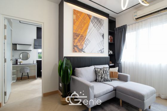 #Ladprao Large room 32 sq m. || Installment only 5,xxx baht || π800 m. MRT Lat Phrao || Central Lat Phrao 3 km. || Civil Court || Chandrakasem Rajabhat University || Chatuchak Park Code 3516