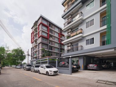 #Lat Phrao 130 || Large corner room 35 sq.m. || Installment 6,xxx near The Mall Bangkapi || 🚝 5 minutes MRT Lat Phrao |#Lat Phrao 130 Code 3517