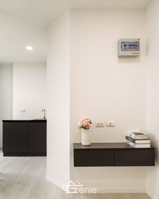 #Nawamin || ✨Luxury decorated condo || 5 minutes to 🛍️The Mall Bangkapi and 🚝MRT Bangkapi || Installments only 4,xxx baht || 😋 Surrounded by shops and restaurants || Multiple public transportation routes Code 3521
