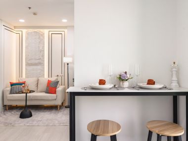 #Nawamin || ✨Luxury decorated condo || 5 minutes to 🛍️The Mall Bangkapi and 🚝MRT Bangkapi || Installments only 4,xxx baht || 😋 Surrounded by shops and restaurants || Multiple public transportation routes Code 3521