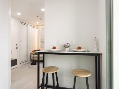 #Nawamin || ✨Luxury decorated condo || 5 minutes to 🛍️The Mall Bangkapi and 🚝MRT Bangkapi || Installments only 4,xxx baht || 😋 Surrounded by shops and restaurants || Multiple public transportation routes Code 3521