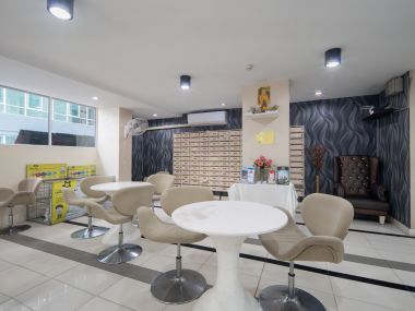 #Ladprao || 🚝 500 m. to MRT Ladprao || 🛍️ 10 min. to Central Ladprao || Installment payments only 7,xxx baht || 🤤 70 m. to Tops Daily || 😋 Plenty of shops and restaurants Code 3522