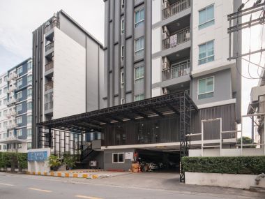 #Ladprao || 🚝 500 m. to MRT Ladprao || 🛍️ 10 min. to Central Ladprao || Installment payments only 7,xxx baht || 🤤 70 m. to Tops Daily || 😋 Plenty of shops and restaurants Code 3522