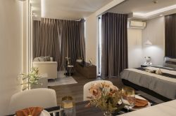 #Thonglor-Rama 9|| Near Bangkok Hospital, easy to walk🏥|| Large room 35 sq m. 🤩|| New condition|| Installment 10,xxx || High privacy || 🚝 Near MRT Phetchaburi Code 3527