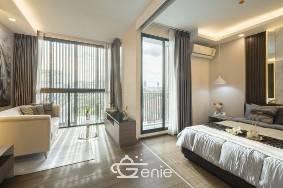 #Thonglor-Rama 9|| Near Bangkok Hospital, easy to walk🏥|| Large room 35 sq m. 🤩|| New condition|| Installment 10,xxx || High privacy || 🚝 Near MRT Phetchaburi Code 3527