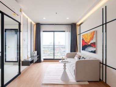#Chaeng Watthana New condition 🤯 Large 81 sq m. 2 bedrooms 2 bathrooms | Installment only 12,xxx | Private parking 🚝 300 m. MRT Muang Thong Thani | 3 minutes Central Chaeng Watthana | 😍 Luxurious decoration | 😋 7-11 next to the project Code 3530