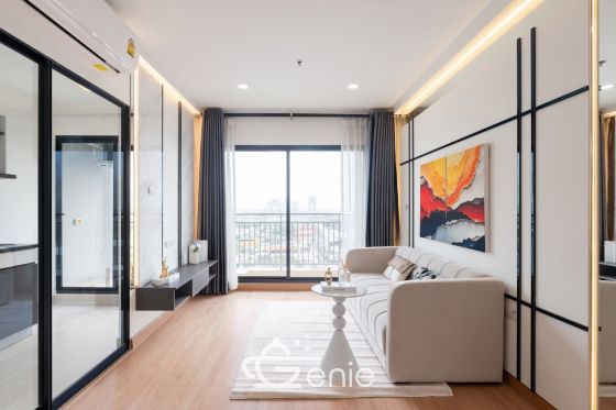 #Chaeng Watthana New condition 🤯 Large 81 sq m. 2 bedrooms 2 bathrooms | Installment only 12,xxx | Private parking 🚝 300 m. MRT Muang Thong Thani | 3 minutes Central Chaeng Watthana | 😍 Luxurious decoration | 😋 7-11 next to the project Code 3530