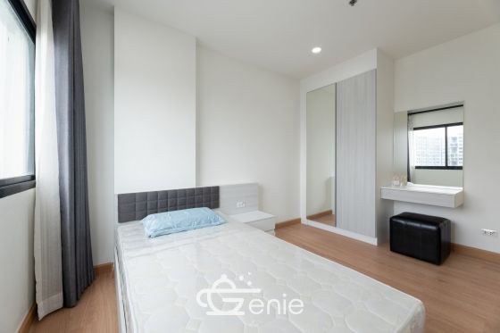 #Chaeng Watthana New condition 🤯 Large 81 sq m. 2 bedrooms 2 bathrooms | Installment only 12,xxx | Private parking 🚝 300 m. MRT Muang Thong Thani | 3 minutes Central Chaeng Watthana | 😍 Luxurious decoration | 😋 7-11 next to the project Code 3530