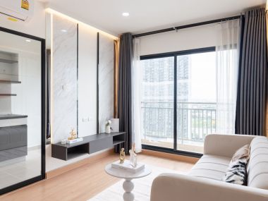 #Chaeng Watthana New condition 🤯 Large 81 sq m. 2 bedrooms 2 bathrooms | Installment only 12,xxx | Private parking 🚝 300 m. MRT Muang Thong Thani | 3 minutes Central Chaeng Watthana | 😍 Luxurious decoration | 😋 7-11 next to the project Code 3530