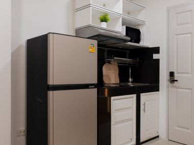 #Ladprao || Minimalist Condo || 🚝 5 minutes to MRT Lat Phrao 101 || Installments only 5,xxx baht || 🛍️ 8 minutes to The Mall Bangkapi || Connects to several main roads Code 3539