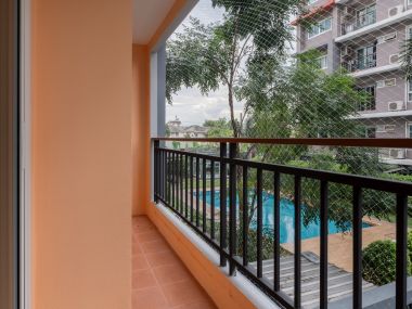 #Ladprao || Minimalist Condo || 🚝 5 minutes to MRT Lat Phrao 101 || Installments only 5,xxx baht || 🛍️ 8 minutes to The Mall Bangkapi || Connects to several main roads Code 3539