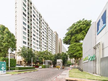 #Nawamin || ✨Luxury decorated condo || 5 minutes to 🛍️The Mall Bangkapi and 🚝MRT Bangkapi || Installments only 4,xxx baht || 😋 Surrounded by shops and restaurants || Multiple public transportation routes code 3542