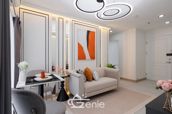 #Sukhumvit || โจ2 bedrooms, 60 sq.m. ||๐ 3 minutes to Punnawithi BTS || Installment payments only 9,xxx baht ||๐๏ธ 5 minutes to Seacon Square || ๐ Convenience store available || ๐ต Motorcycle taxi stand in front of the alley || Code 3543