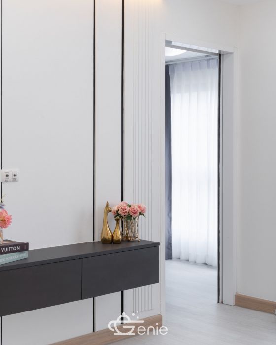 #Sukhumvit || โจ2 bedrooms, 60 sq.m. ||๐ 3 minutes to Punnawithi BTS || Installment payments only 9,xxx baht ||๐๏ธ 5 minutes to Seacon Square || ๐ Convenience store available || ๐ต Motorcycle taxi stand in front of the alley || Code 3543