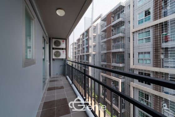 #Sukhumvit || โจ2 bedrooms, 60 sq.m. ||๐ 3 minutes to Punnawithi BTS || Installment payments only 9,xxx baht ||๐๏ธ 5 minutes to Seacon Square || ๐ Convenience store available || ๐ต Motorcycle taxi stand in front of the alley || Code 3543