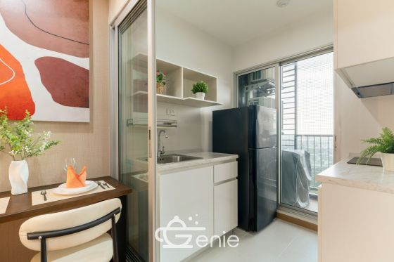 🛍️ Just 100 meters walk to The Mall Bangkae || 🚝 200 meters to MRT Lak Song || Installments from only 8,xxx baht || 🤩 Fully furnished common areas!! Code 3544