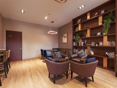 🛍️ Just 100 meters walk to The Mall Bangkae || 🚝 200 meters to MRT Lak Song || Installments from only 8,xxx baht || 🤩 Fully furnished common areas!! Code 3544