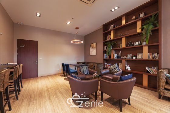 🛍️ Just 100 meters walk to The Mall Bangkae || 🚝 200 meters to MRT Lak Song || Installments from only 8,xxx baht || 🤩 Fully furnished common areas!! Code 3544