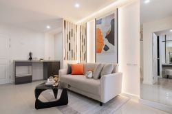 #Sukhumvit Luxury 1-Bedroom Condo โจ || ๐ 300 meters from Punnawithi BTS Station || Installments from just 8,xxx baht || ๐๏ธ 10 minutes to Central Bangna || ๐คฉ Fully furnished common areas!! Code 3545