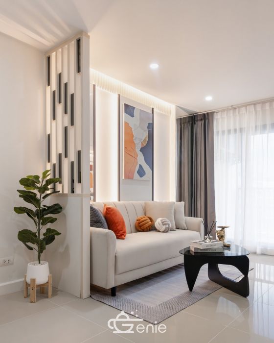 #Sukhumvit Luxury 1-Bedroom Condo โจ || ๐ 300 meters from Punnawithi BTS Station || Installments from just 8,xxx baht || ๐๏ธ 10 minutes to Central Bangna || ๐คฉ Fully furnished common areas!! Code 3545