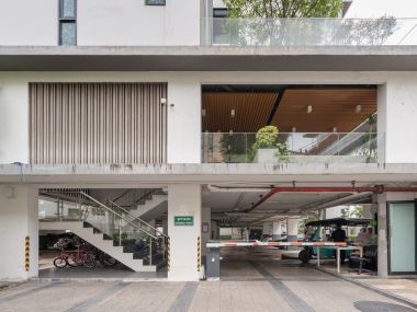 #Sukhumvit Luxury 1-Bedroom Condo ✨ || 🚝 300 meters from Punnawithi BTS Station || Installments from just 8,xxx baht || 🛍️ 10 minutes to Central Bangna || 🤩 Fully furnished common areas!! Code 3545