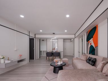 Spacious 72 sq.m. condo✨ || 3 minutes to BTS Bangna || Installment payments only 7,xxx baht || 🛍 10 minutes to Central Bangna || 😋 Abundant with shops and restaurants || Code 3548