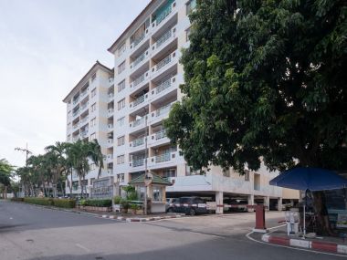 Spacious 72 sq.m. condo✨ || 3 minutes to BTS Bangna || Installment payments only 7,xxx baht || 🛍 10 minutes to Central Bangna || 😋 Abundant with shops and restaurants || Code 3548