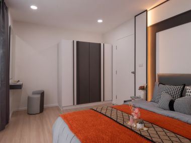 Luxurious condo ✨ || 2 minutes to MRT Lat Phrao || Installments from just 6,xxx baht || 🛍 8 minutes to Central Plaza Lat Phrao || 😋 Plenty of shops and restaurants || Code 3549