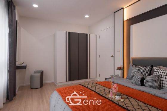 Luxurious condo β¨ || 2 minutes to MRT Lat Phrao || Installments from just 6,xxx baht || π 8 minutes to Central Plaza Lat Phrao || π Plenty of shops and restaurants || Code 3549