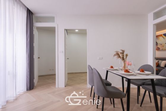 Spacious 57 sq.m. condo✨ || 6 minutes to The Mall Ramkhamhaeng || Installments only 6,xxx baht || 🛍 5 minutes to MRT Hua Mak || 😋 Abundant shops and restaurants || Code 3550