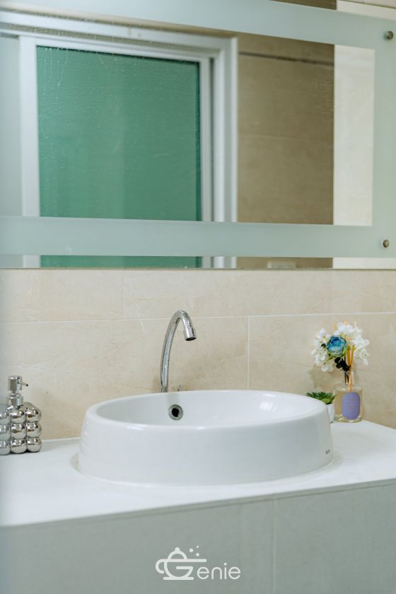 ห้องใหญ่แต่งหรู 40 ตร.ม.|| 3 นาที 🛍️เดอะมอลล์บางกะปิ || 3 นาที 🚝 MRT แยกสำรี || ผ่อนเพียง 7,xxx บาท รหัส3556