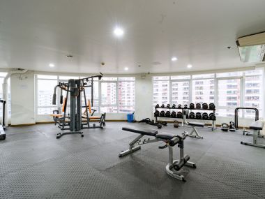 ห้องใหญ่แต่งหรู 40 ตร.ม.|| 3 นาที 🛍️เดอะมอลล์บางกะปิ || 3 นาที 🚝 MRT แยกสำรี || ผ่อนเพียง 7,xxx บาท รหัส3556