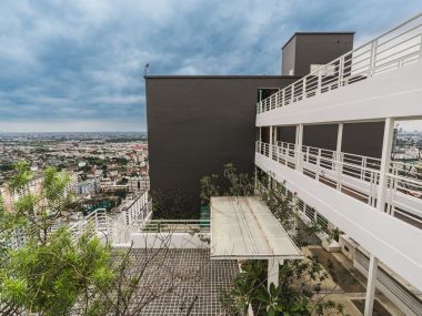 ห้องใหญ่แต่งหรู 40 ตร.ม.|| 3 นาที 🛍️เดอะมอลล์บางกะปิ || 3 นาที 🚝 MRT แยกสำรี || ผ่อนเพียง 7,xxx บาท รหัส3556