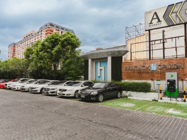 ห้องใหญ่แต่งหรู 40 ตร.ม.|| 3 นาที 🛍️เดอะมอลล์บางกะปิ || 3 นาที 🚝 MRT แยกสำรี || ผ่อนเพียง 7,xxx บาท รหัส3556