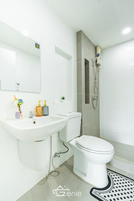 #Ratchayothin Large room 31 sq.m. || ๐๏ธ4 minutes to #MajorRatchayothin || ๐ 2 minutes to #BTSSenaNikom || Installments as low as 8,xxx baht. Code