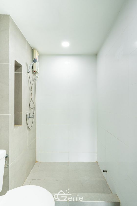 #Ratchayothin Large room 31 sq.m. || ๐๏ธ4 minutes to #MajorRatchayothin || ๐ 2 minutes to #BTSSenaNikom || Installments as low as 8,xxx baht. Code