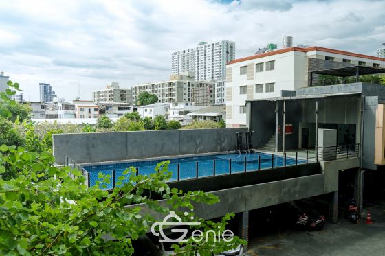 #Ratchayothin Large room 31 sq.m. || ๐๏ธ4 minutes to #MajorRatchayothin || ๐ 2 minutes to #BTSSenaNikom || Installments as low as 8,xxx baht. Code