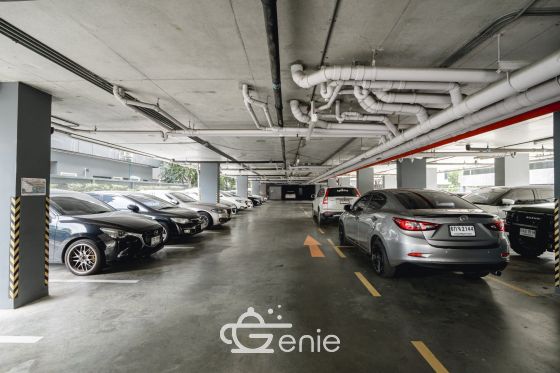 #Ratchayothin Large room 31 sq.m. || ๐๏ธ4 minutes to #MajorRatchayothin || ๐ 2 minutes to #BTSSenaNikom || Installments as low as 8,xxx baht. Code