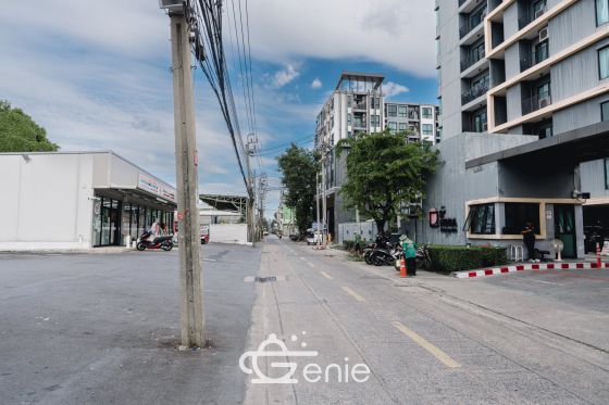 #Ratchayothin Large room 31 sq.m. || ๐๏ธ4 minutes to #MajorRatchayothin || ๐ 2 minutes to #BTSSenaNikom || Installments as low as 8,xxx baht. Code