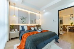 #Ratchada17 Large room, 37 sq.m. ✨ || 🚝 450 meters walk to #MRT Sutthisan || 3 minutes to Huai Khwang Market 🛍️ 10 minutes to #Central Rama 9 || 💵 Installments as low as 9,xxx baht || Code 3570