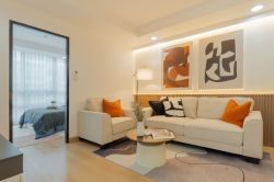 #Ratchada17 Large room, 37 sq.m. ✨ || 🚝 450 meters walk to #MRT Sutthisan || 3 minutes to Huai Khwang Market 🛍️ 10 minutes to #Central Rama 9 || 💵 Installments as low as 9,xxx baht || Code 3570