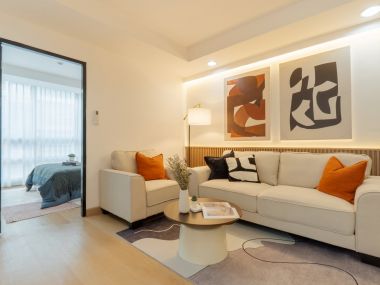 #รัชดา17 ห้องใหญ่ 37 ตร.ม.✨ || 🚝 450 เมตรเดินถึง #MRTสุทธิสาร || 3 นาที ตลาดห้วยขวาง 🛍️ 10 นาที #เซ็นทรัลพระราม9 || 💵 ผ่อนเพียง 9,xxx บาท || รหัส3570