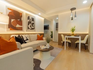 #รัชดา17 ห้องใหญ่ 37 ตร.ม.✨ || 🚝 450 เมตรเดินถึง #MRTสุทธิสาร || 3 นาที ตลาดห้วยขวาง 🛍️ 10 นาที #เซ็นทรัลพระราม9 || 💵 ผ่อนเพียง 9,xxx บาท || รหัส3570