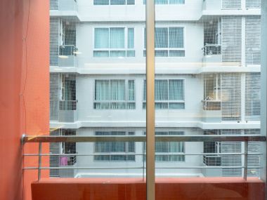 #รัชดา17 ห้องใหญ่ 37 ตร.ม.✨ || 🚝 450 เมตรเดินถึง #MRTสุทธิสาร || 3 นาที ตลาดห้วยขวาง 🛍️ 10 นาที #เซ็นทรัลพระราม9 || 💵 ผ่อนเพียง 9,xxx บาท || รหัส3570